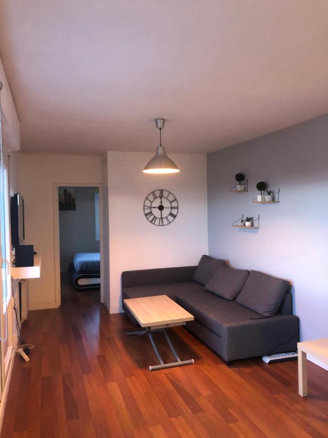 Appartement T2 - Proche Rer Sartrouville Kültér fotó